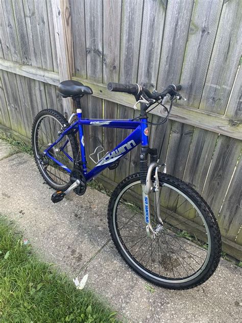 Schwinn 26” mountain bike for Sale in Chicago, IL - OfferUp