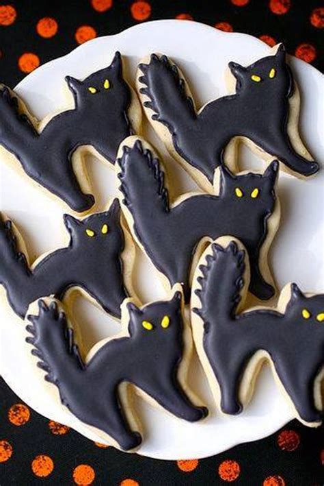 black cat halloween decorated sugar cookies