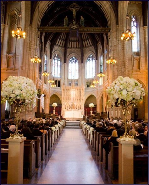 How To Decorate Church For Wedding