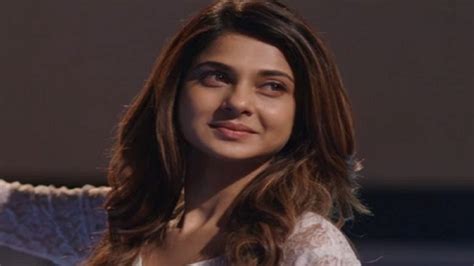 Beyhadh 2: Jennifer Winget surprises fans by announcing her return as ...