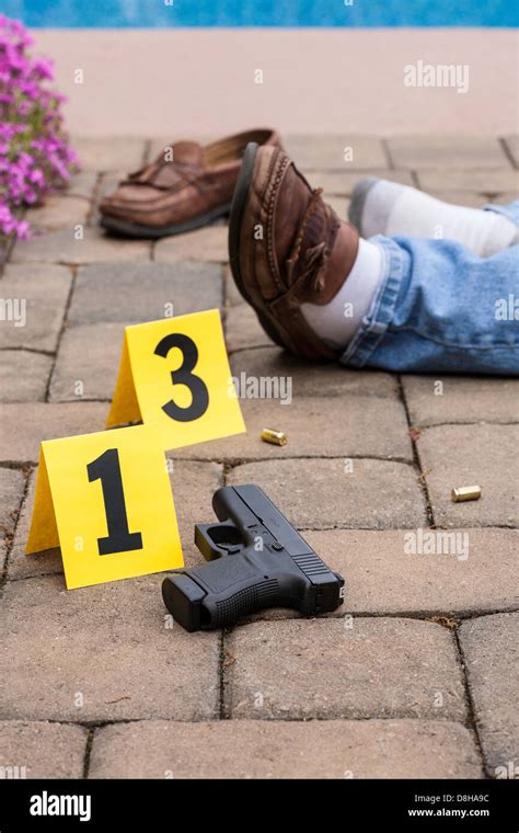 Crime scene evidence markers hi-res stock photography and images - Alamy