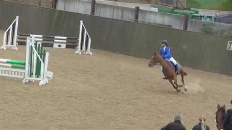 Ellie & Barney at Onley Equestrian Centre May 10, 2015 - YouTube