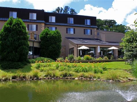 Meadowbrook Inn | VisitNC.com