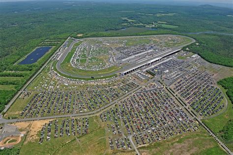 NASCAR: Pocono sees largest crowd since 2010