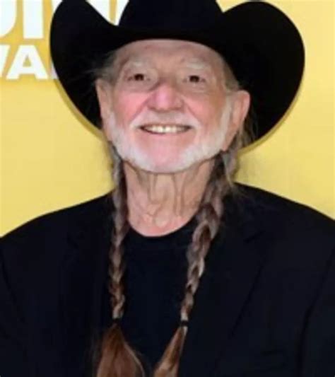 Willie Nelson Duets Album in the Works; Tate Stevens Honored in ...