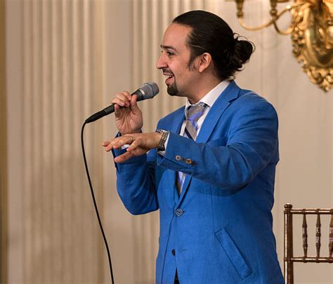 Please enjoy 20 year-old Lin-Manuel Miranda singing 'It's Gonna Be Me' | krem.com