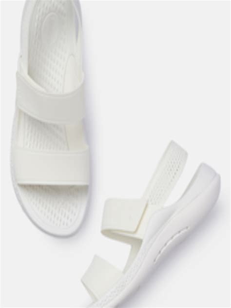 Buy Crocs Women White Textured Open Toe Flats - Flats for Women 23225782 | Myntra