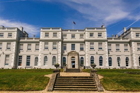 De Vere Venues Wokefield Park blends the charm of a traditional mansion house hotel in Reading ...