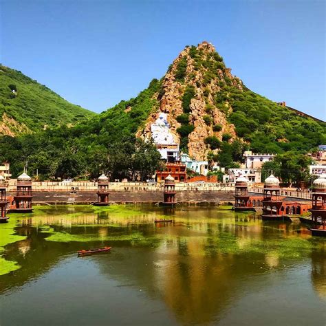 40 Popular Places To Visit In Alwar For A Quick Tour Of History