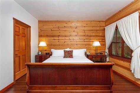 Stanford Inn Mendocino Hotel & Resort | 1-Room Suites | Mendocino Bed and Breakfast