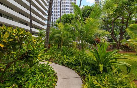 The Kalia - Hawaii Condo Source