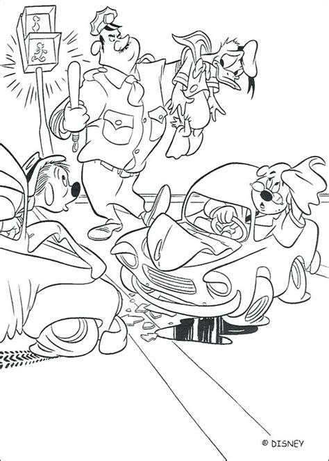 Car Crash Coloring Pages at GetColorings.com | Free printable colorings pages to print and color