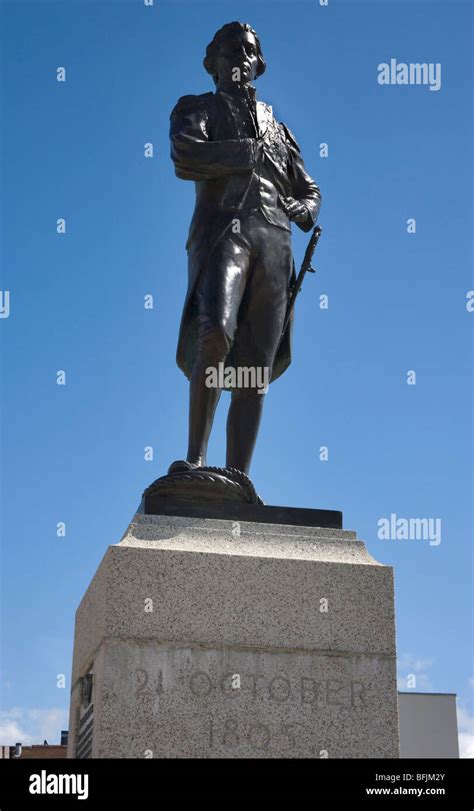 Admiral Nelson statue Portsmouth Stock Photo - Alamy