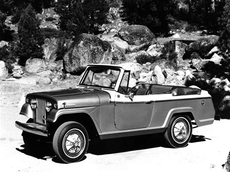 Car Pictures: Jeep Jeepster Commando Convertible 1967