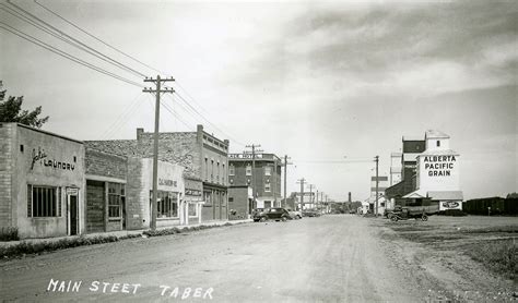 Taber – Grain Elevators of Canada