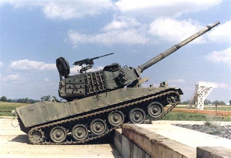 XM8 / M8 Armored Gun System (AGS) (Close Combat Vehicle - Light) Light Tank Prototype