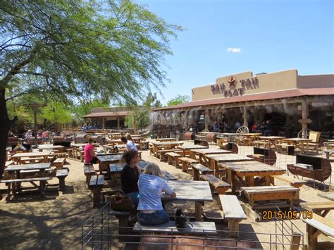 Jeeps Pubs Taverns and Bars: San Tan Flat Grill & Saloon (Queen Creek, Arizona, U.S.A.)