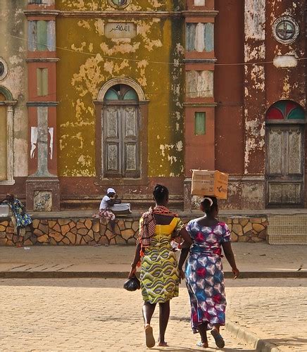 1000+ images about Porto Novo, Benin on Pinterest | Porto, Statue of ...