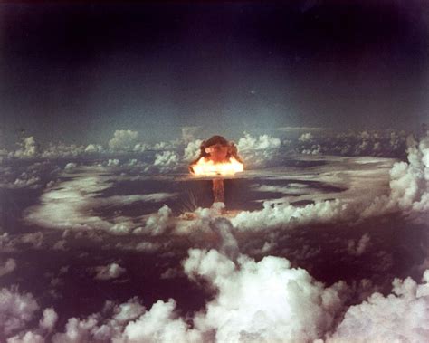 US nuclear weapons test at Eniwetok in 1952 | A nuclear devi… | Flickr