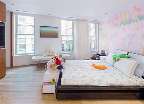 Taylor Swift's new pink townhouse is straight out of our 'Wildest ...