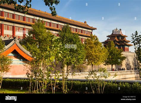 Chinese imperial palace ming dynasty beijing hi-res stock photography ...