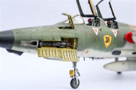 Republic F-105 Thunderchief - Model Aces