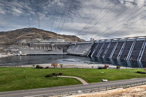 Challenge Accepted: Three Dam Tour (Along the Columbia River) - Gate to Adventures