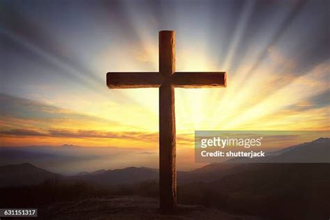 3,301 Crosses The Horizon Stock Photos, High-Res Pictures, and Images ...