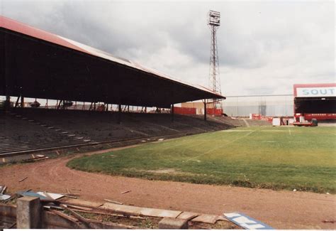 Ayresome park demolition | Middlesbrough | 4EmotionsElectric | Flickr