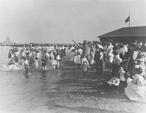 Lincoln Park Beach - year anyone?