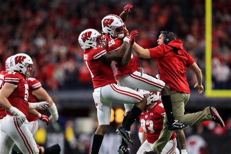 Wisconsin Badgers football: the secondary seems confident and ready to bring the energy in 2020 ...