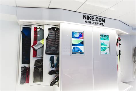 Nike launches Canadian online store, NIKEiD custom shoes - Canadian Running Magazine