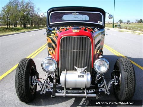 1932 Ford Nostalgia Custom Classic Hot Rod Street Rod " Driver " No Rat