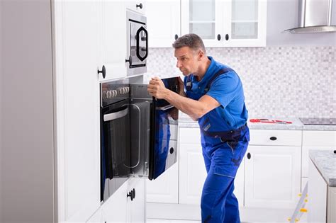 Countertops or Appliances: What to Install First | Colder's | Milwaukee Area