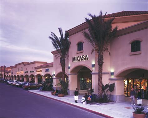 About Camarillo Premium Outlets® - A Shopping Center in Camarillo, CA ...