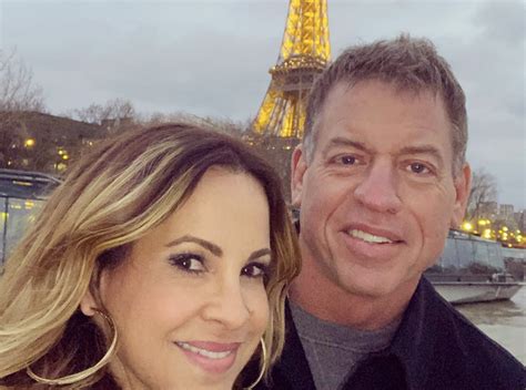 Photos: Meet The Second Ex-Wife Of NFL Announcer Troy Aikman - The Spun