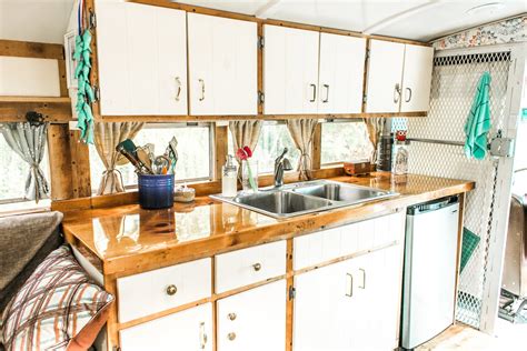 Couple converts old prison bus into tiny home on wheels