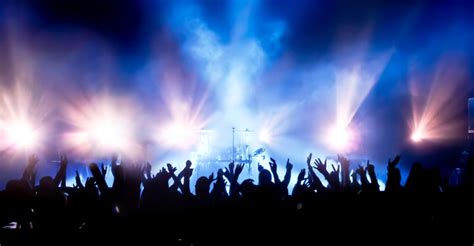 🔥 [50+] Rock Concert Wallpapers | WallpaperSafari