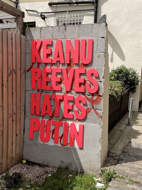 London Street Art (Hackney) : r/KeanuBeingAwesome