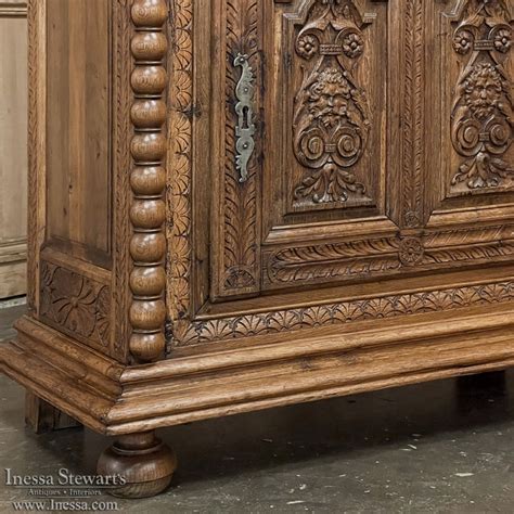 19th Century French Renaissance Two-Tiered Cabinet