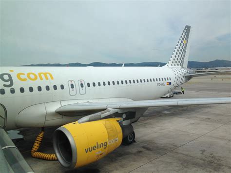 Review: Vueling Airlines A320-200 (BCN-RAK, VY 7332) - The Winglet