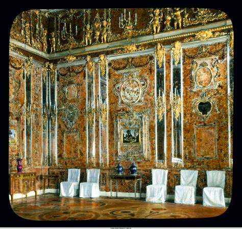 File:Catherine Palace interior - Amber Room (2).jpg - Wikimedia Commons