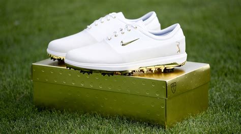 Nike Golf: Air Zoom Victory Tour PLAYERS' Edition - Eighteen Under ParEighteen Under Par