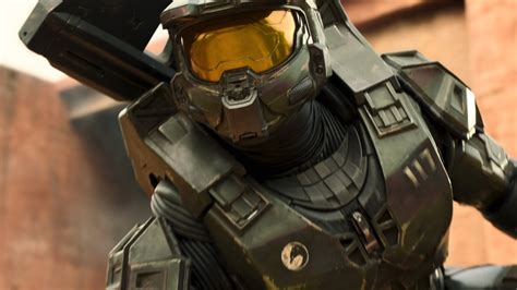 The New Live-Action HALO Series Will Reveal Master Chief's Face and the Producer Explains Why ...