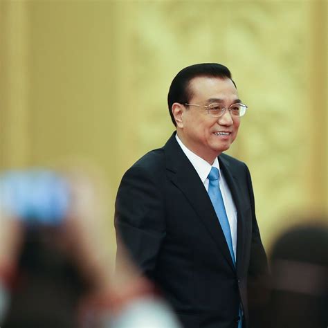 Li Keqiang, Former China Premier Sidelined by Xi Jinping, Dies at 68 - WSJ