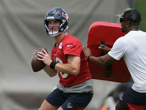 Rookie quarterback Davis Mills eager to get going with Texans