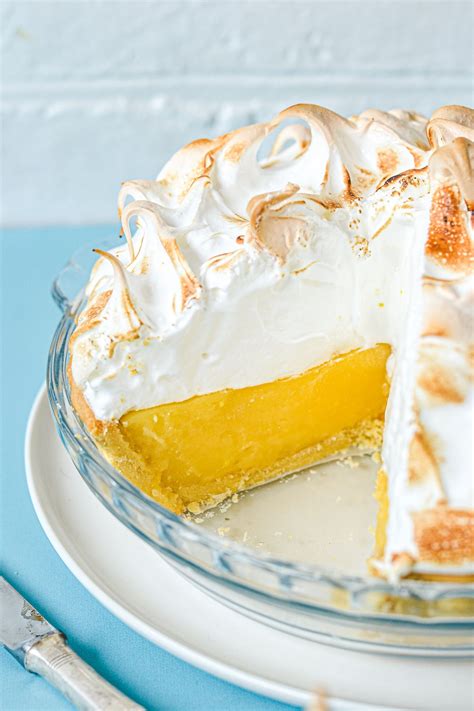 Homemade Lemon Meringue Pie | Recipe | Lemon meringue recipe, Best lemon meringue pie, Meringue ...