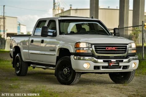 2007 GMC Sierra 2500HD Classic SLT 4D Crew Cab Duramax 6.6L V8 Turbodiesel Allis - 1GTHK23D07F160300