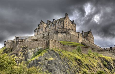 Edinburgh Castle, A historic Fortress In Scotland - Found The World