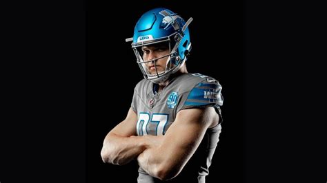 Detroit Lions to rock new blue helmets for Monday Night Football game